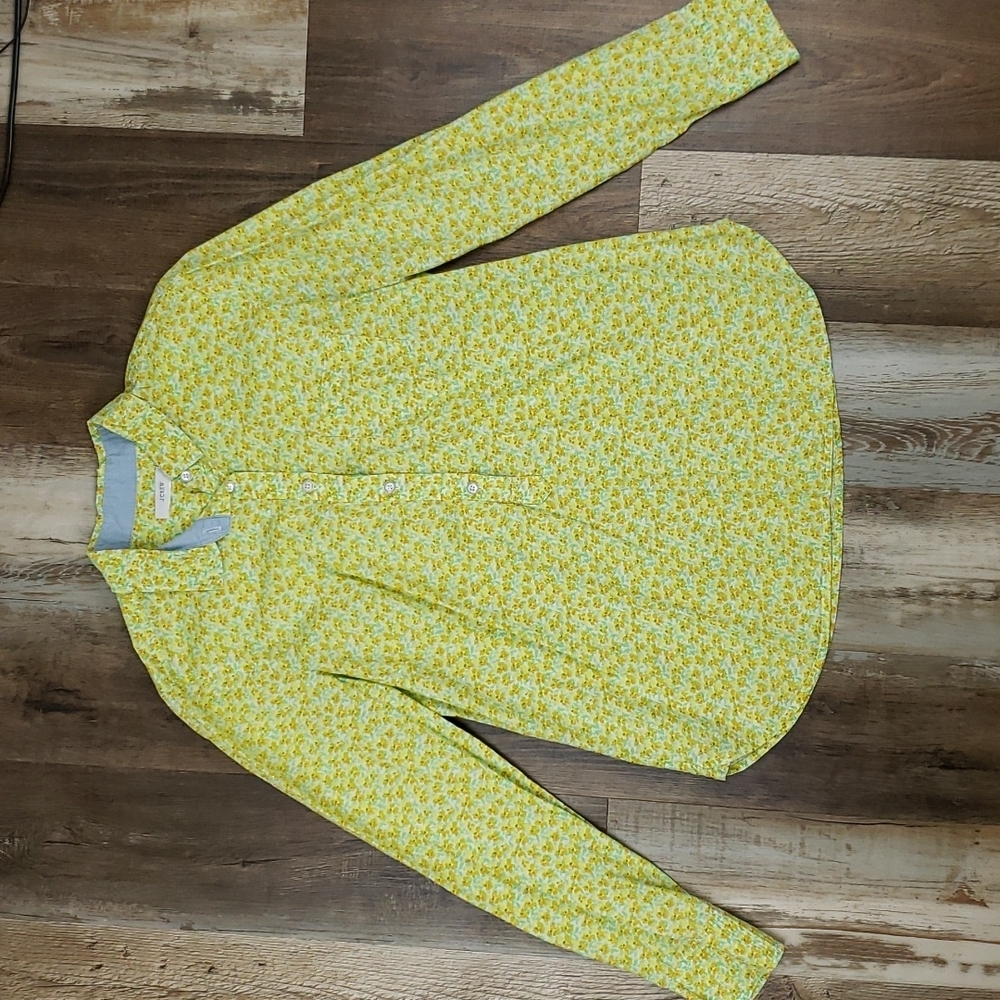 J. Crew Adorable 1/2 Button Down Long Sleeve Sz SM